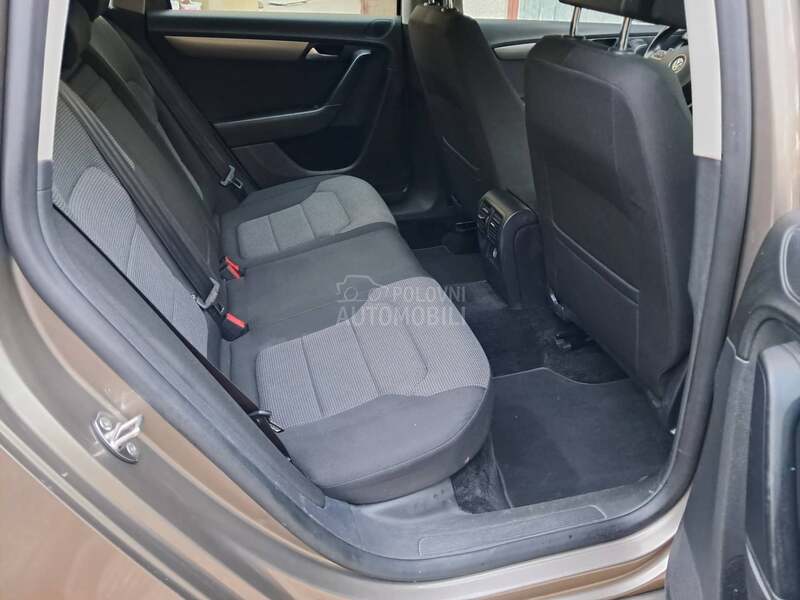 Volkswagen Passat B7 
