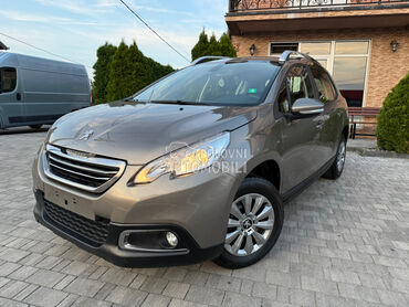 Peugeot 2008 8 6 K M/LED/SER