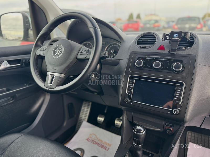 Volkswagen Caddy 1.6 TDI / HIGHLINE