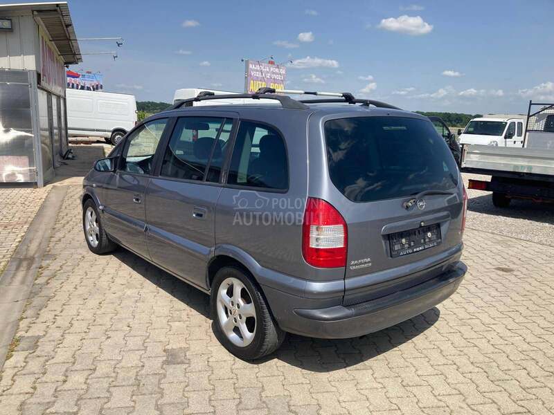 Opel Zafira 
