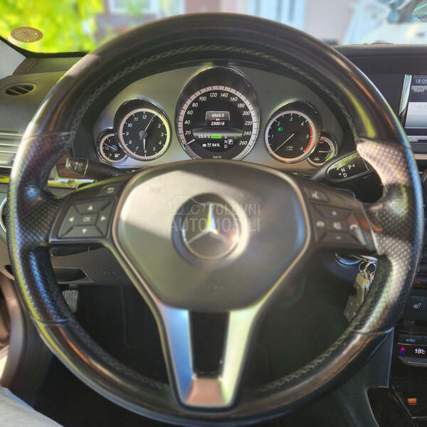 Mercedes Benz E 300 Hibrid