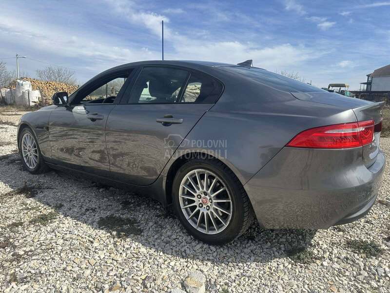 Jaguar XE TEK R E G I S T