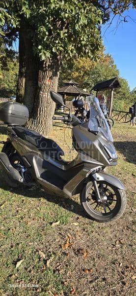 Kymco Skytown