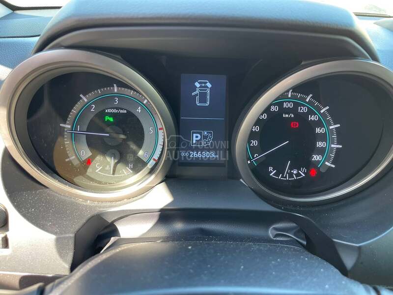 Toyota Land Cruiser 3.0 60th anniversary