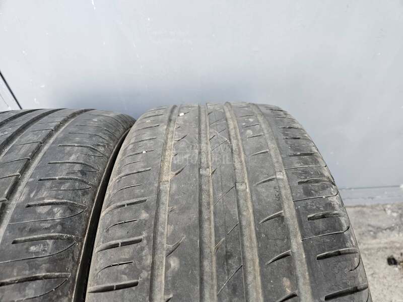 Hankook 215/45 R16 Letnja