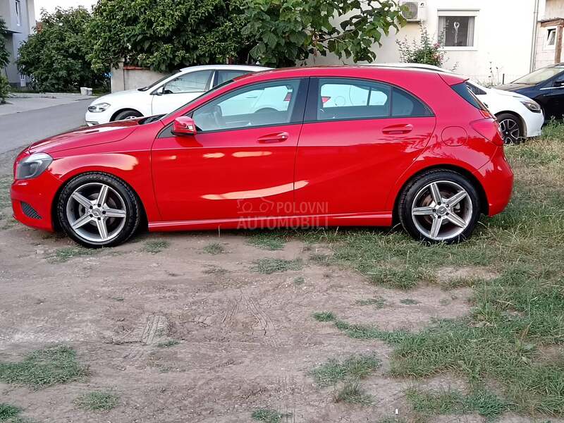 Mercedes Benz A 180 FABRIKA N0VA