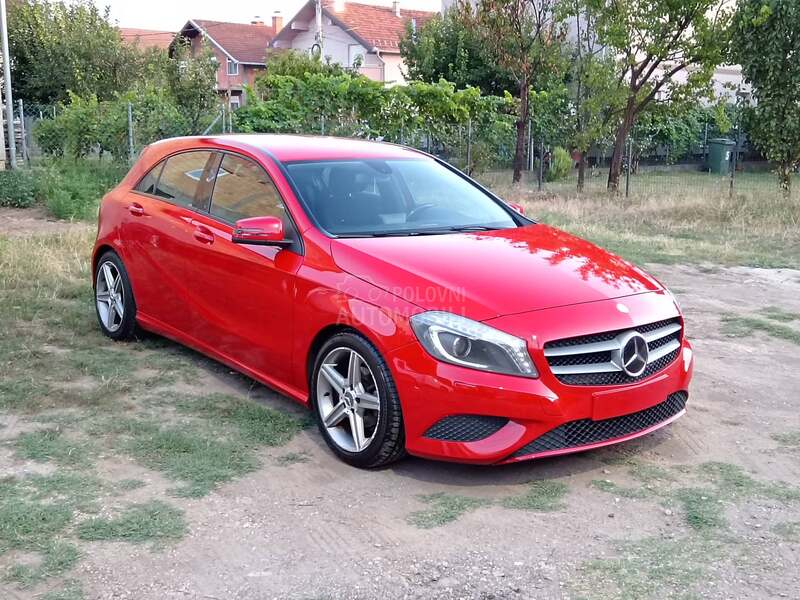 Mercedes Benz A 180 FABRIKA N0VA