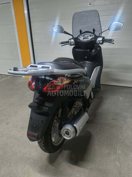 Yamaha X City 250 X max