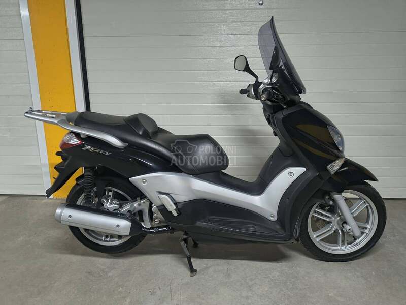 Yamaha X City 250 X max