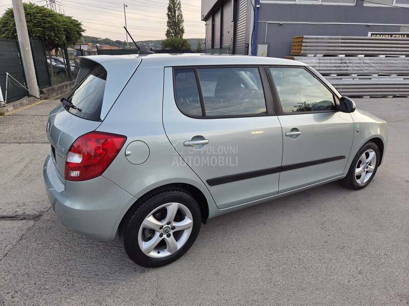 Škoda Fabia BUKVALNO NOV