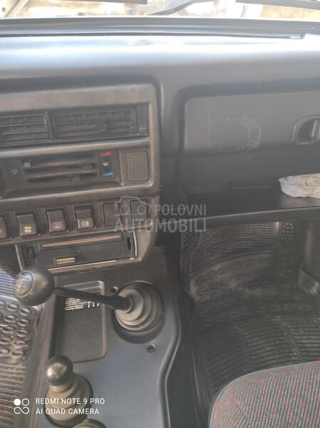 Lada Niva 1,7i