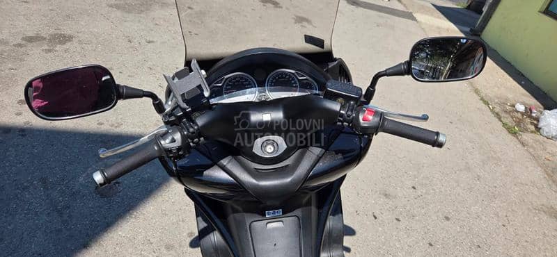 Honda Silver Wing 400