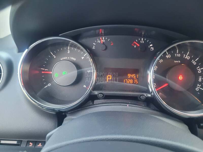 Peugeot 3008 2.0hdiNOVNOV