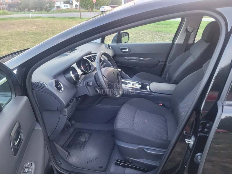 Peugeot 3008 2.0hdiNOVNOV