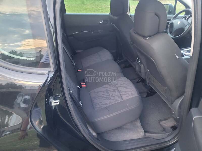 Peugeot 3008 2.0hdiNOVNOV