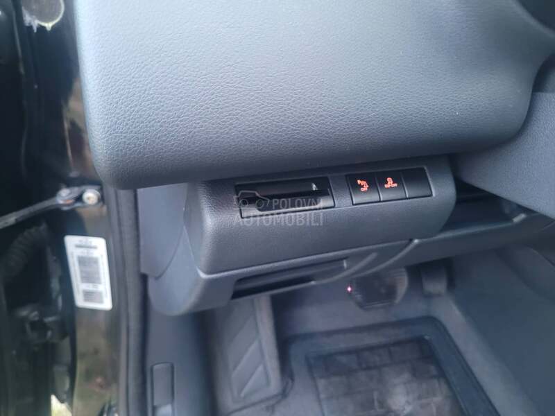 Peugeot 3008 2.0hdiNOVNOV