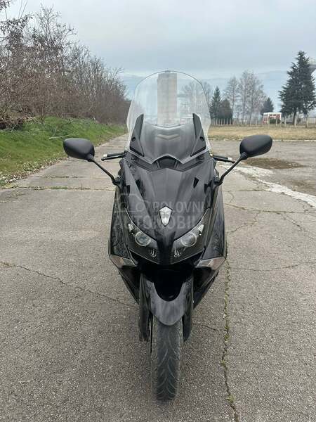 Yamaha Tmax