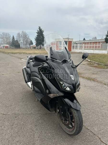 Yamaha Tmax