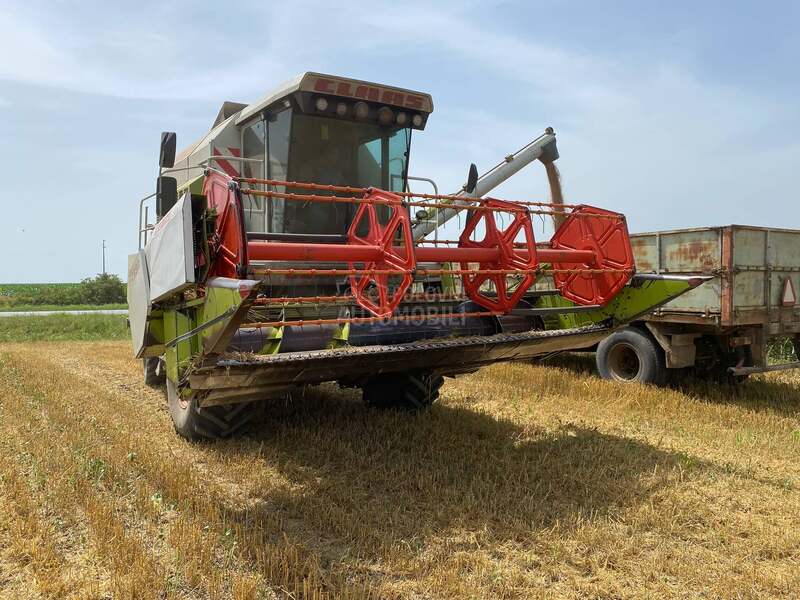 Claas Dominator 78