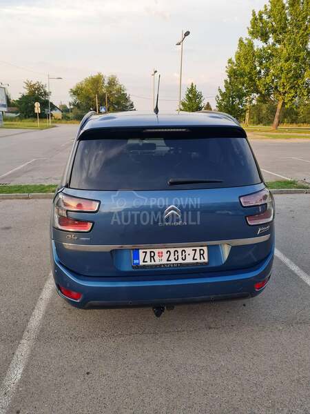 Citroen C4 Grand Picasso ad blu