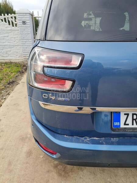 Citroen C4 Grand Picasso ad blu