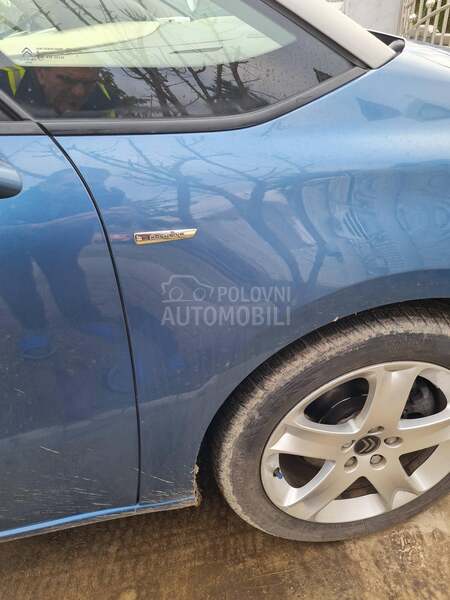 Citroen C4 Grand Picasso ad blu