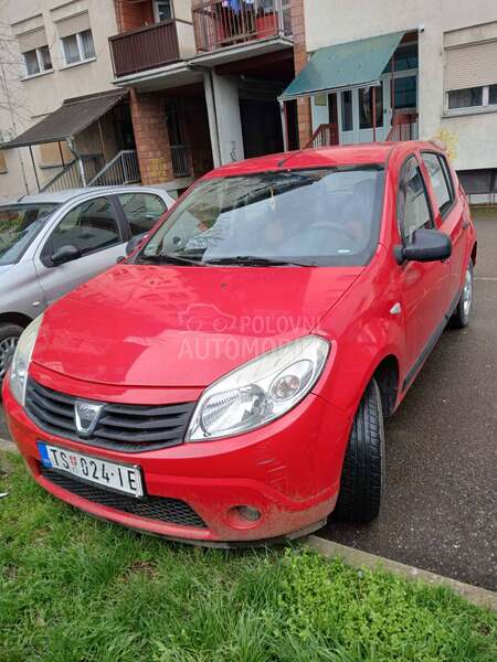 Dacia Sandero 