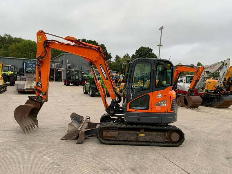 Doosan DX 63/3