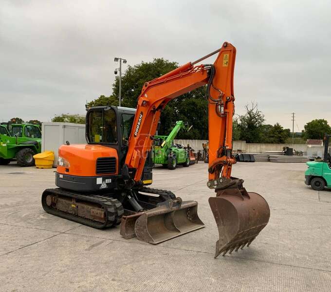 Doosan DX 63/3