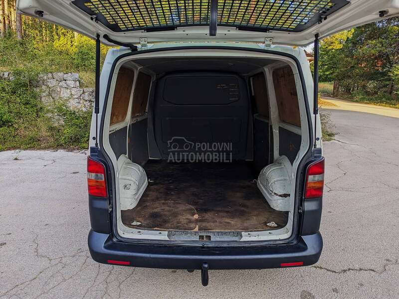 Volkswagen Transporter T5 1.9 TDI