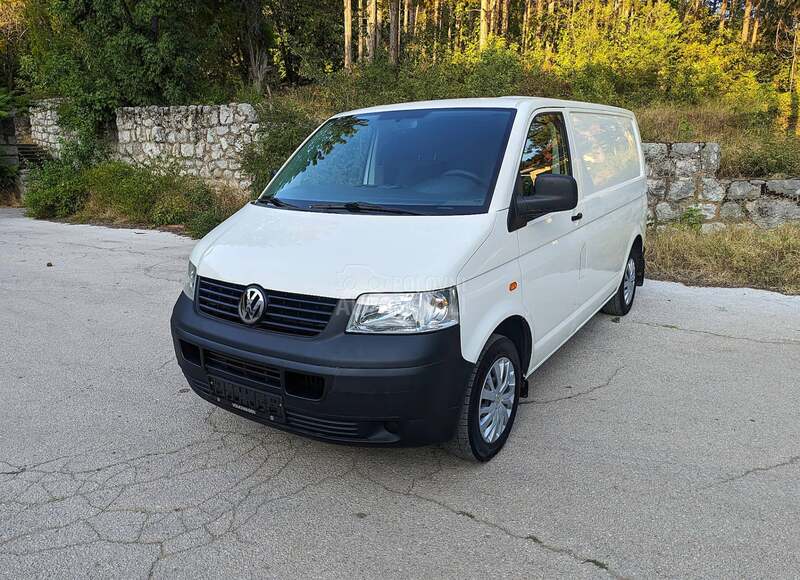 Volkswagen Transporter T5 1.9 TDI