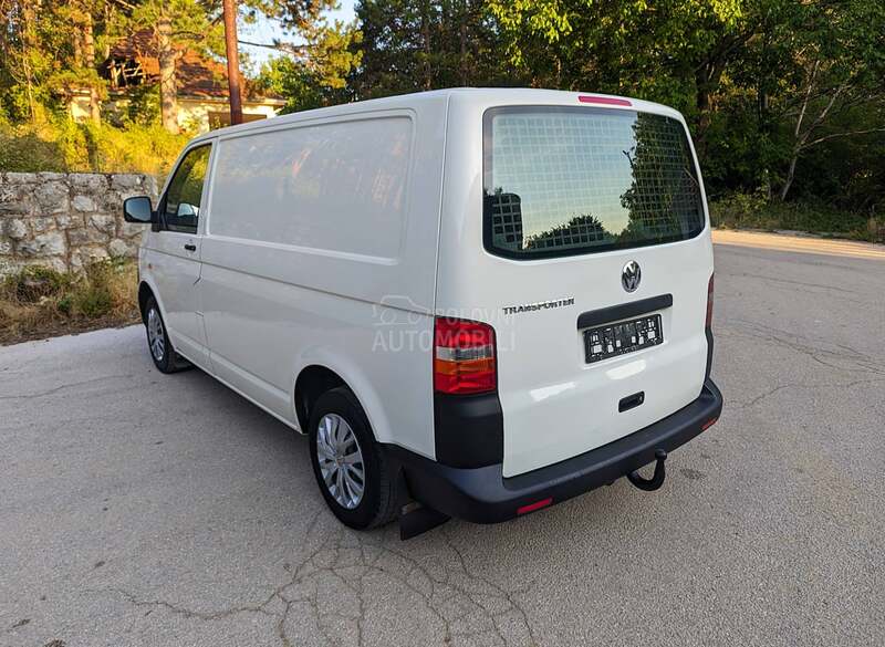 Volkswagen Transporter T5 1.9 TDI