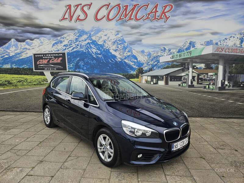BMW 216 N A V I G A C I J A