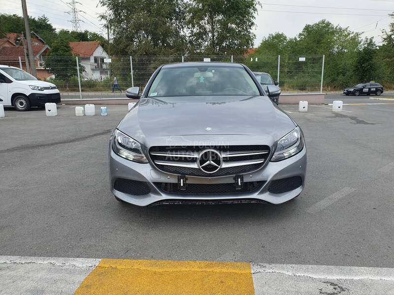 Mercedes Benz C 220 