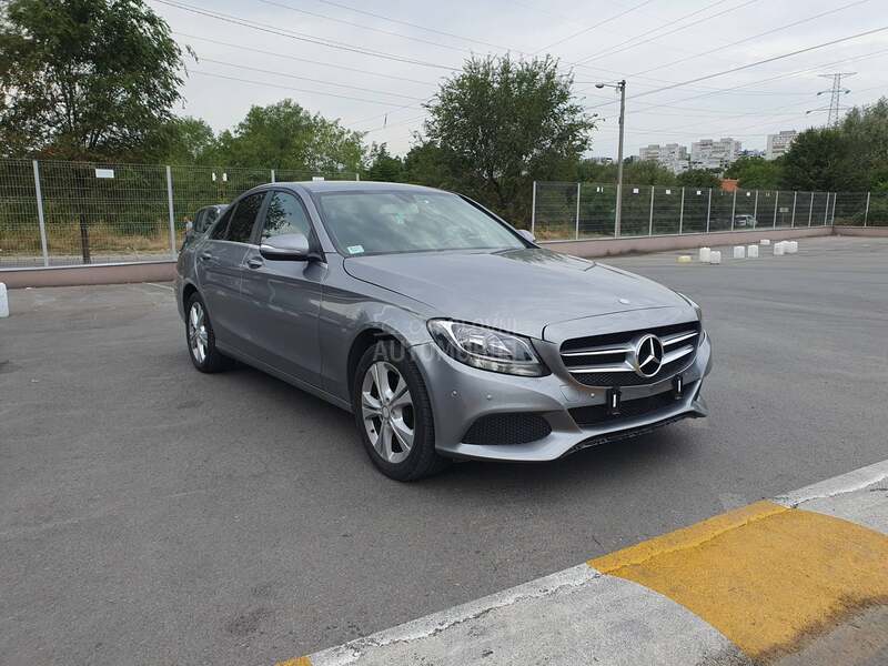 Mercedes Benz C 220 