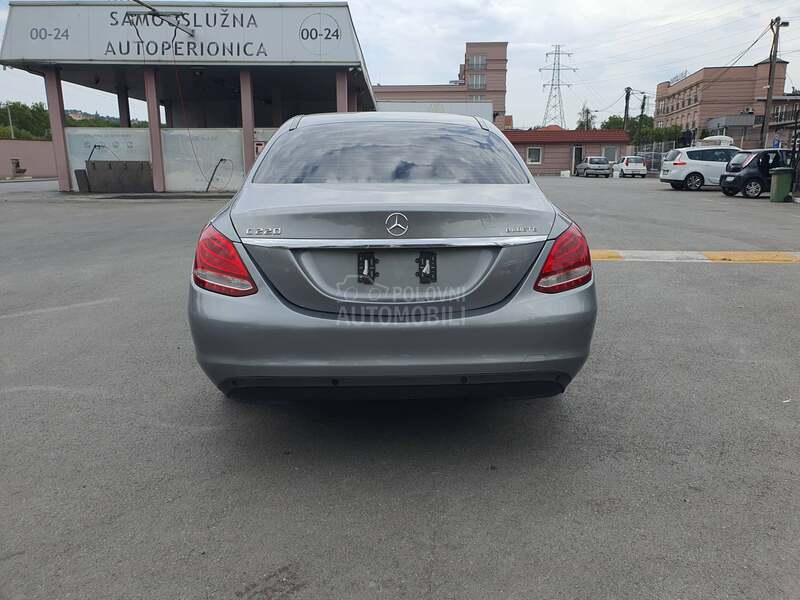 Mercedes Benz C 220 