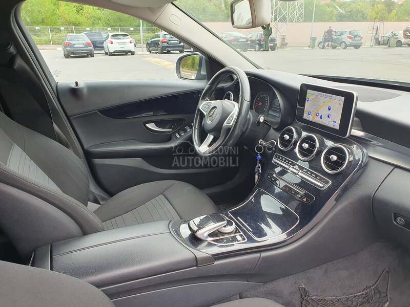 Mercedes Benz C 220 