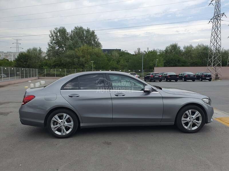Mercedes Benz C 220 