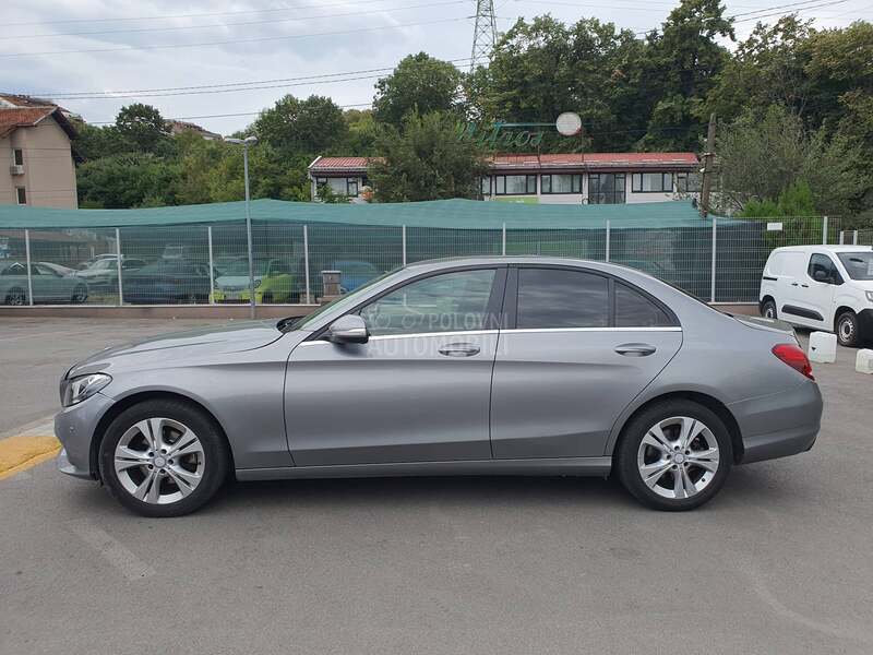Mercedes Benz C 220 
