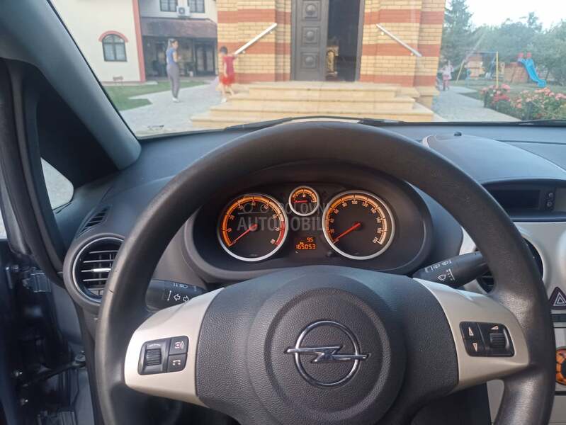 Opel Corsa D 1.2