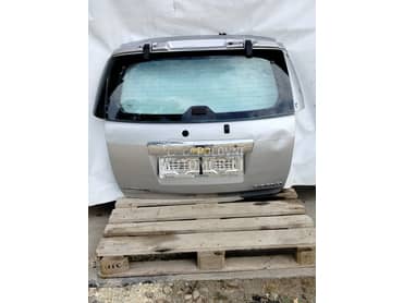 Gepek vrata za Chevrolet Captiva od 2006. do 2016. god.