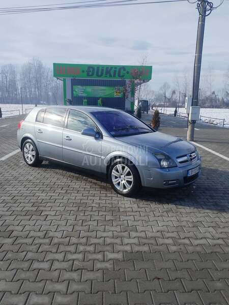 Opel Signum 