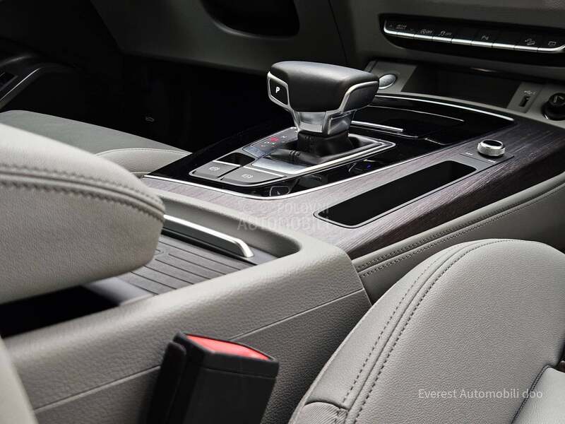 Audi Q5 QUATT/S LINE/HYBRID