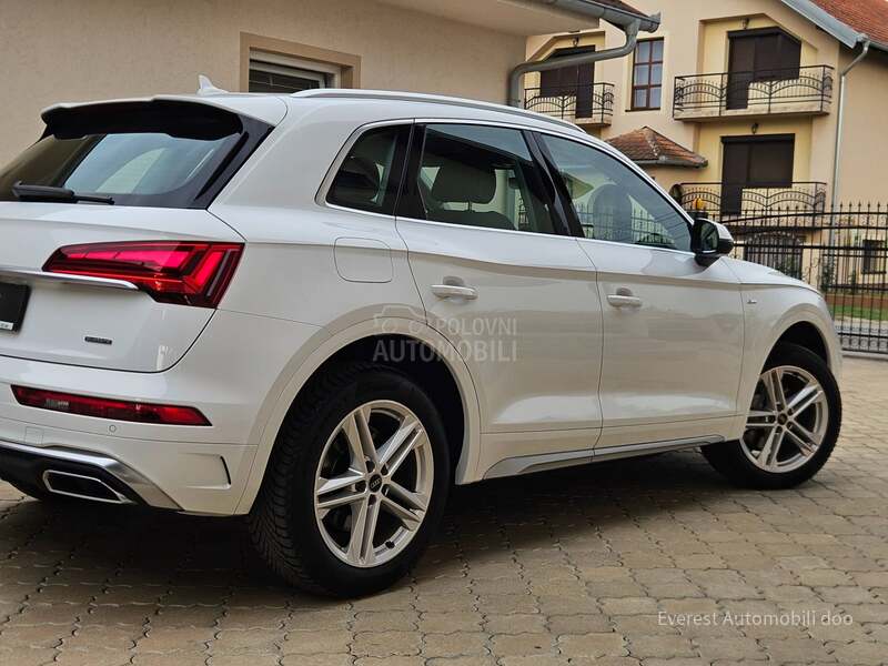 Audi Q5 QUATT/S LINE/HYBRID