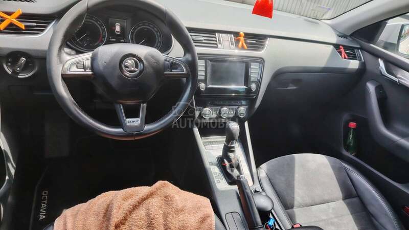 Škoda Octavia skaut