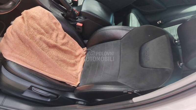 Škoda Octavia skaut