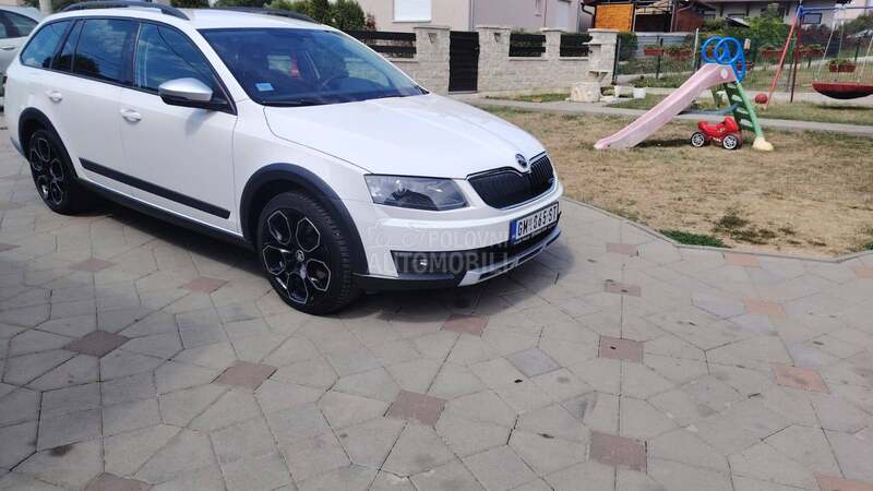 Škoda Octavia skaut