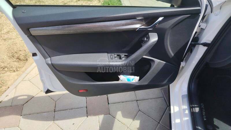 Škoda Octavia skaut
