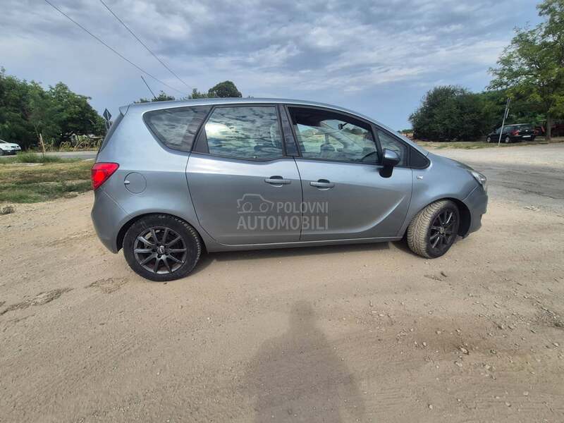 Opel Meriva 1.3cdti