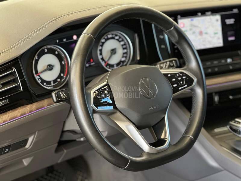 Volkswagen Touareg 3.0 TDI V6